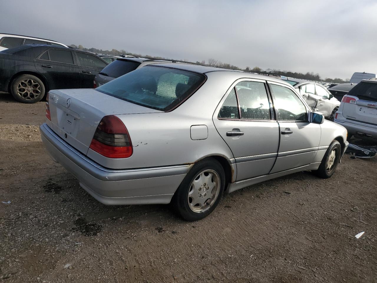 Lot #3291339138 1998 MERCEDES-BENZ C-CLASS