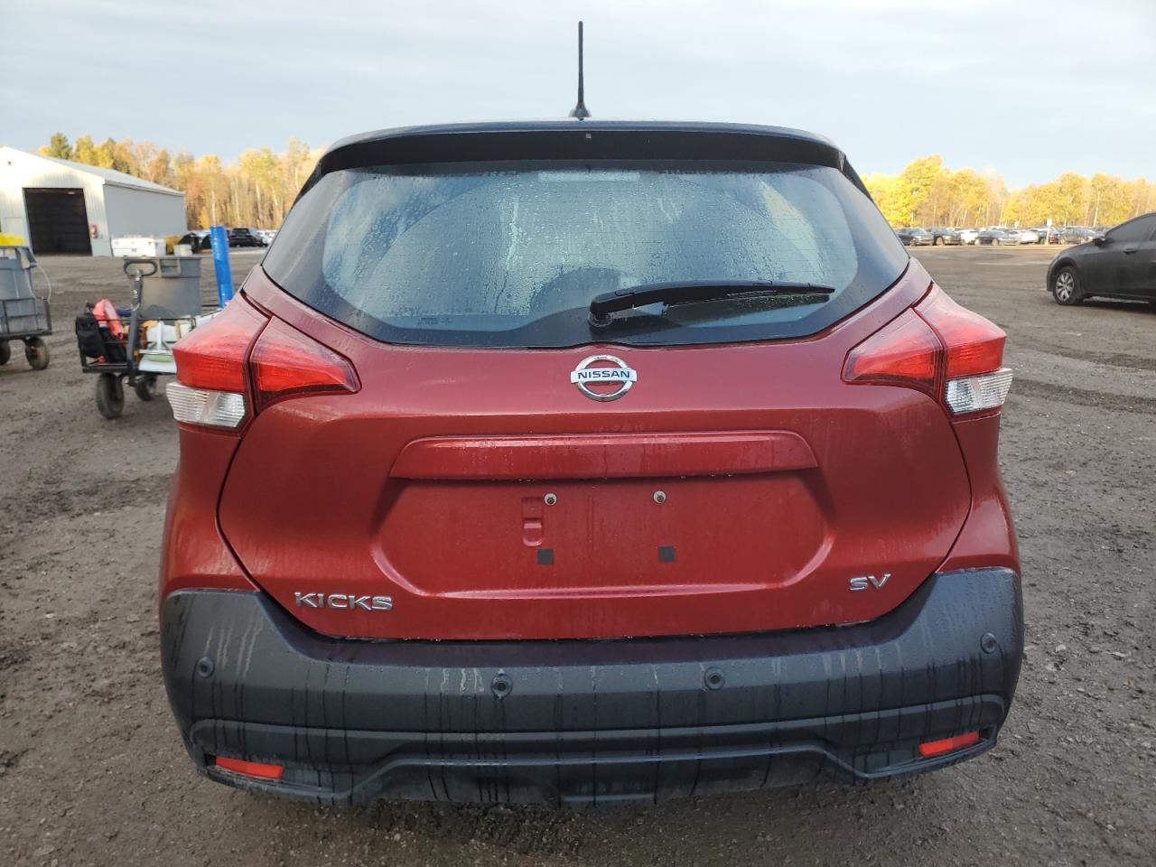 NISSAN KICKS SV
