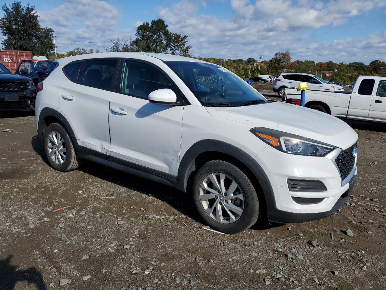 HYUNDAI TUCSON SE