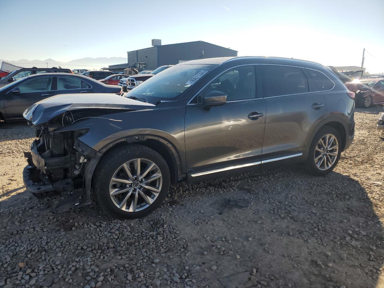 MAZDA CX-9 SIGNATURE