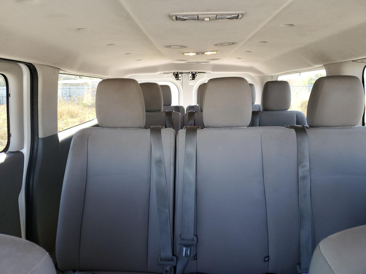 NISSAN NV3500 3500 S