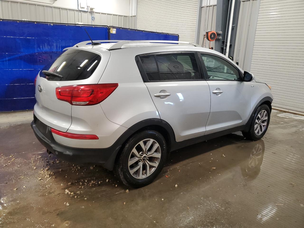 KIA SPORTAGE LX