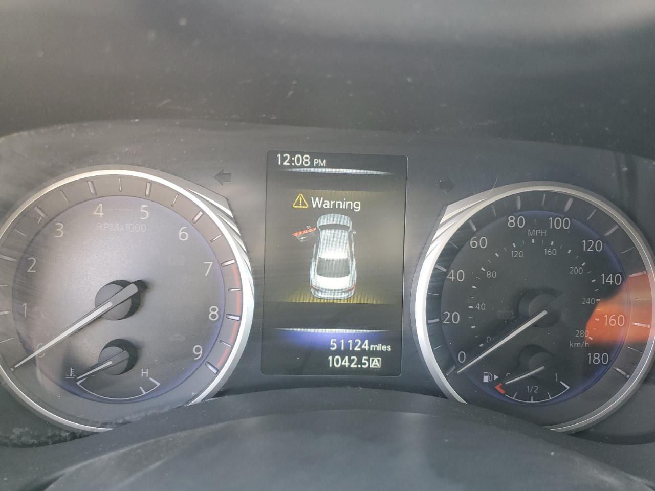 INFINITI Q50 PREMIUM