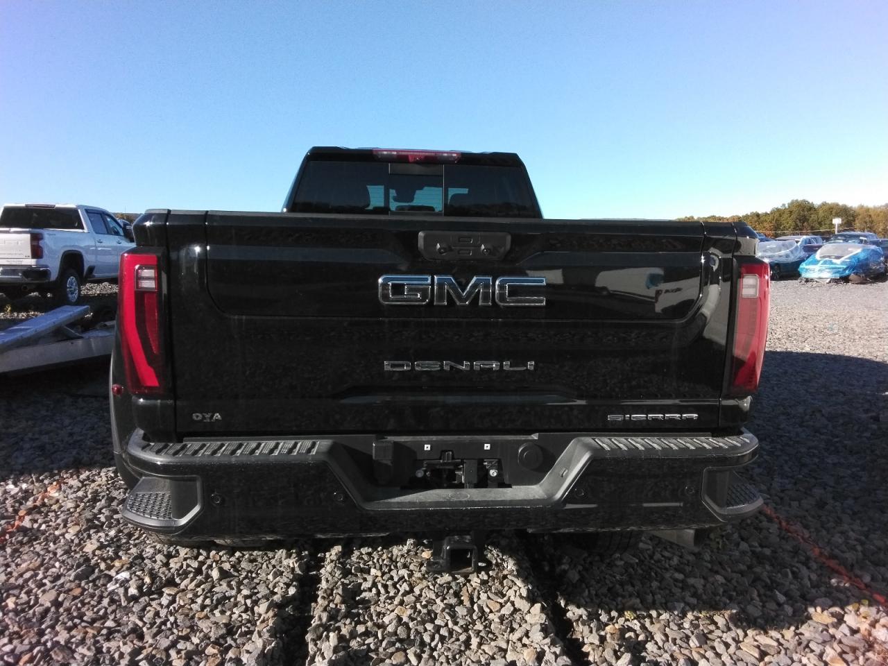 GMC SIERRA K3500 DENALI ULTIMATE