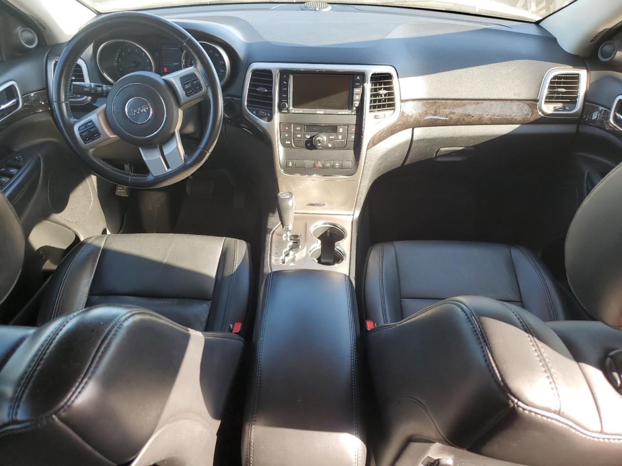 JEEP GRAND CHEROKEE LAREDO