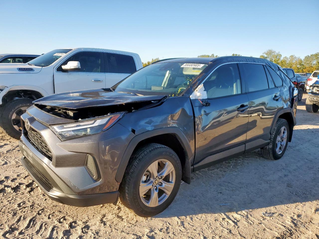 TOYOTA RAV4 XLE