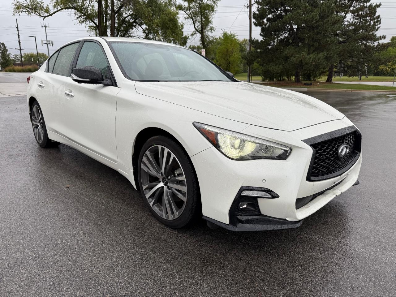 INFINITI Q50 SENSORY
