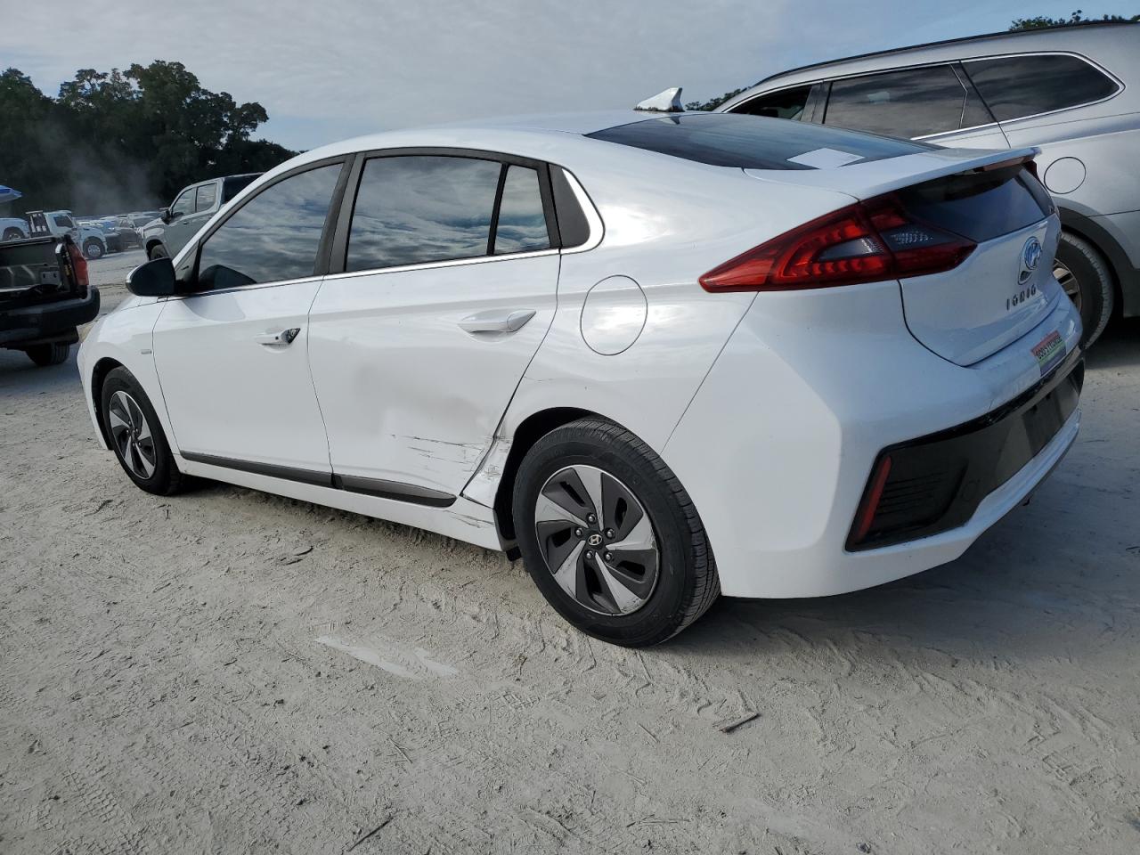 HYUNDAI IONIQ SEL