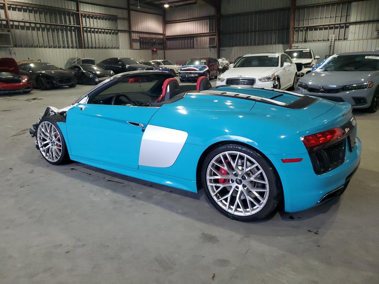 AUDI R8 SPYDER