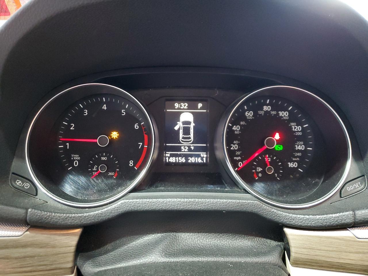 VOLKSWAGEN PASSAT SE