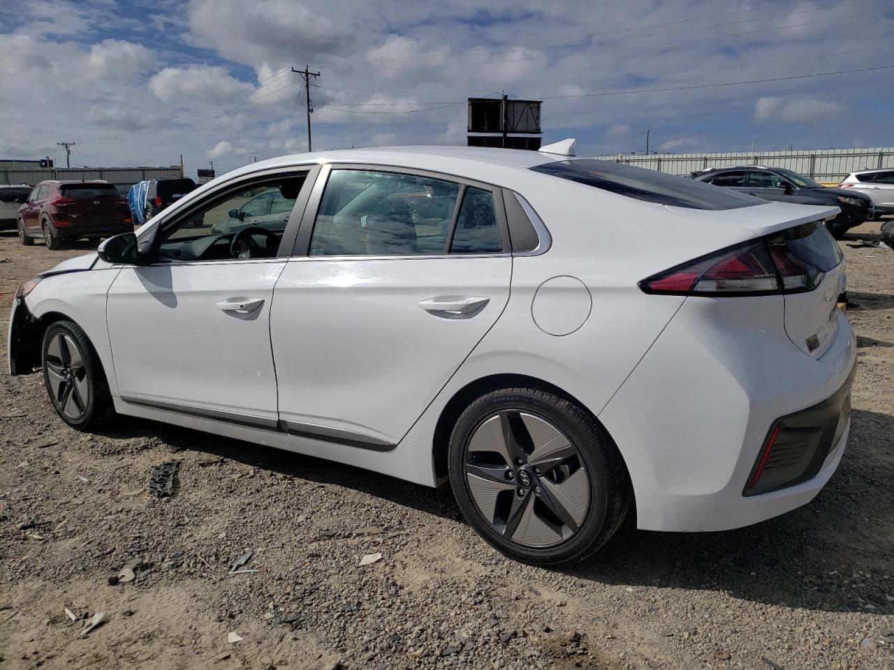 HYUNDAI IONIQ SEL