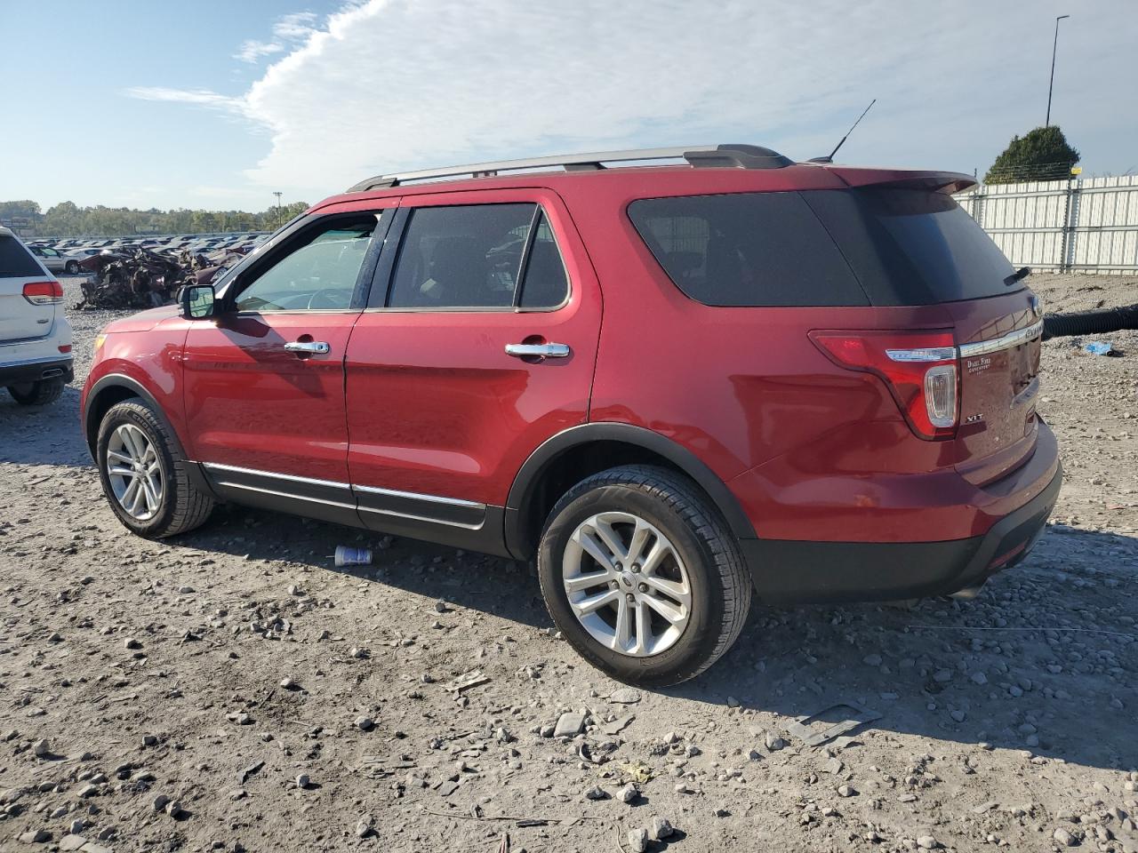 FORD EXPLORER XLT