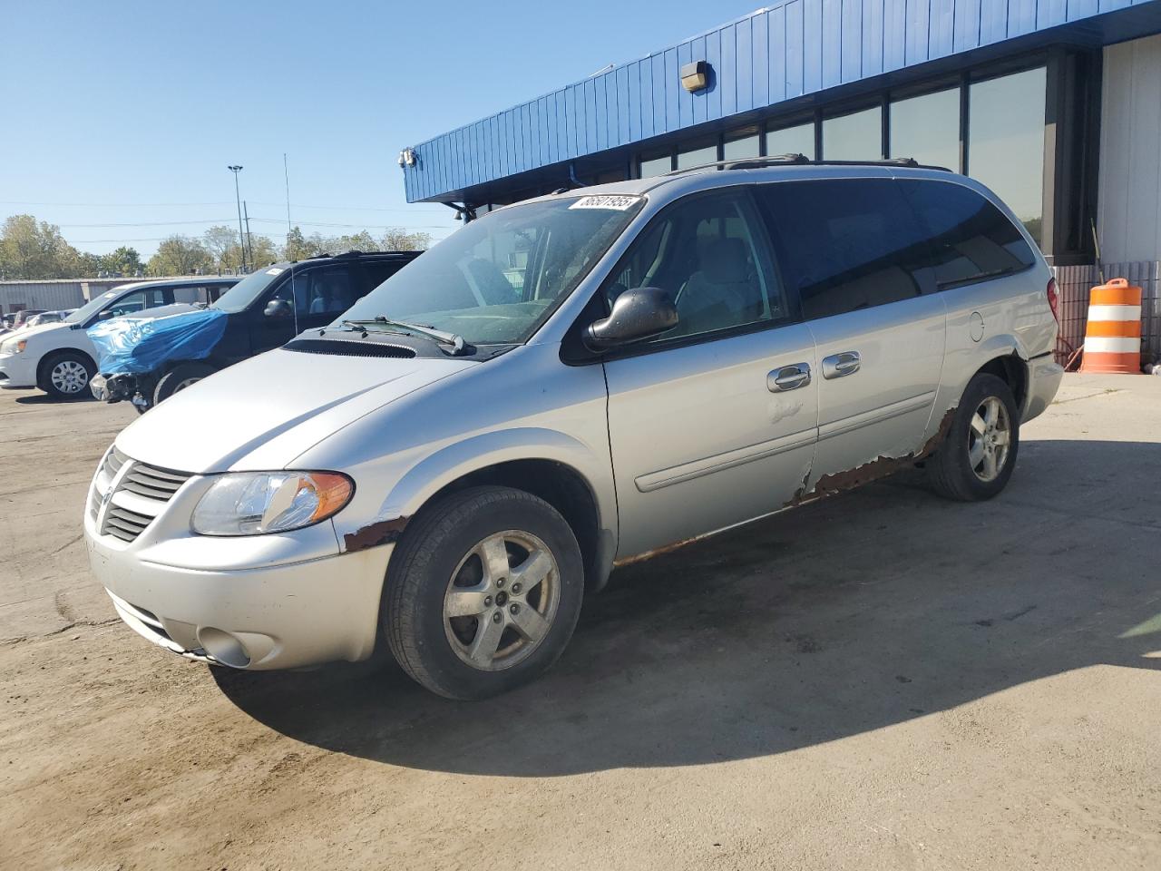 Lot #3266967504 2006 DODGE GRAND CARAVAN SXT