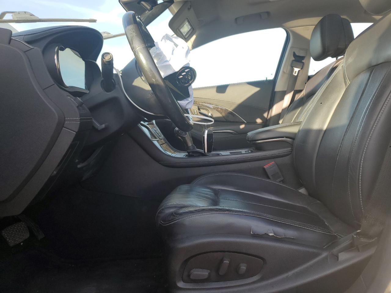 BUICK LACROSSE TOURING