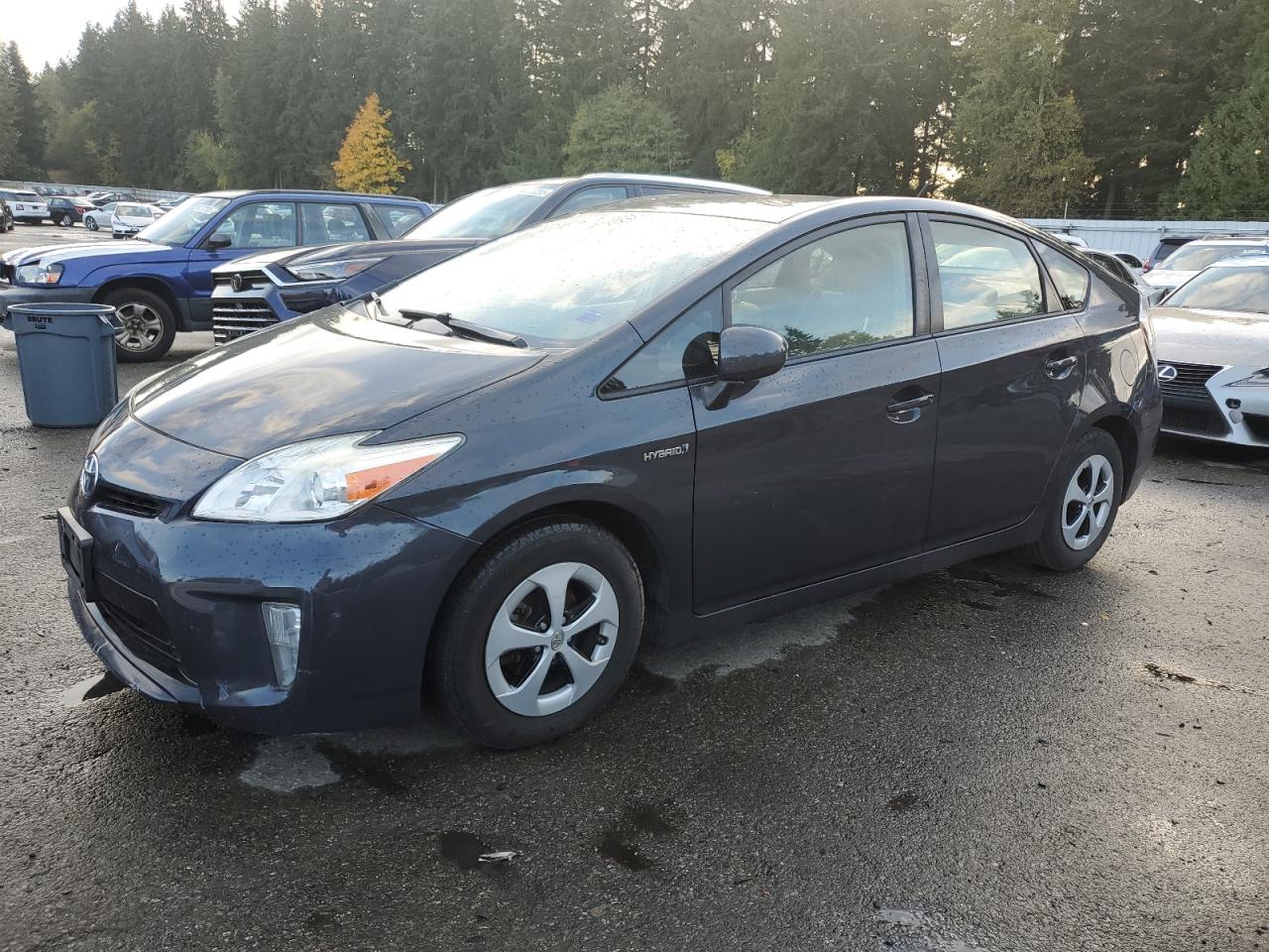 TOYOTA PRIUS