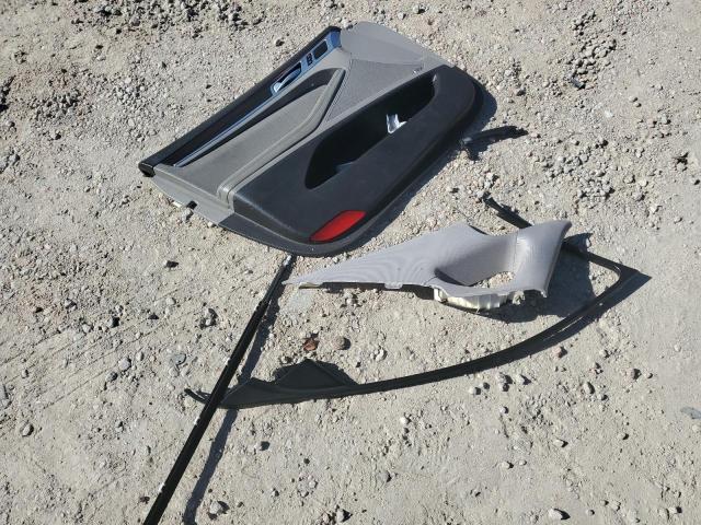 2015 HYUNDAI GENESIS 3. KMHGN4JE3FU066637