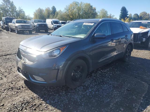 KIA NIRO LX