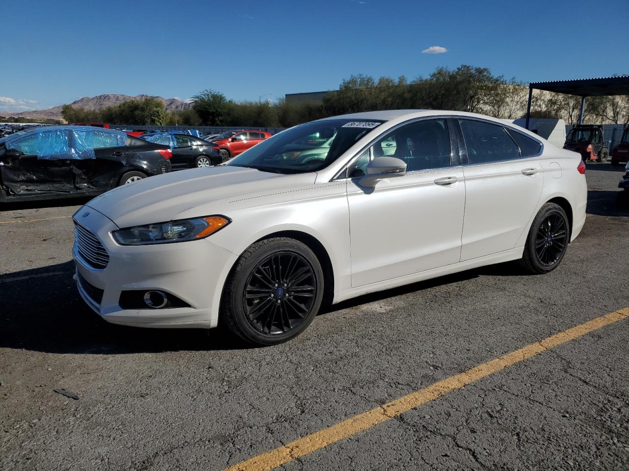 FORD FUSION SE