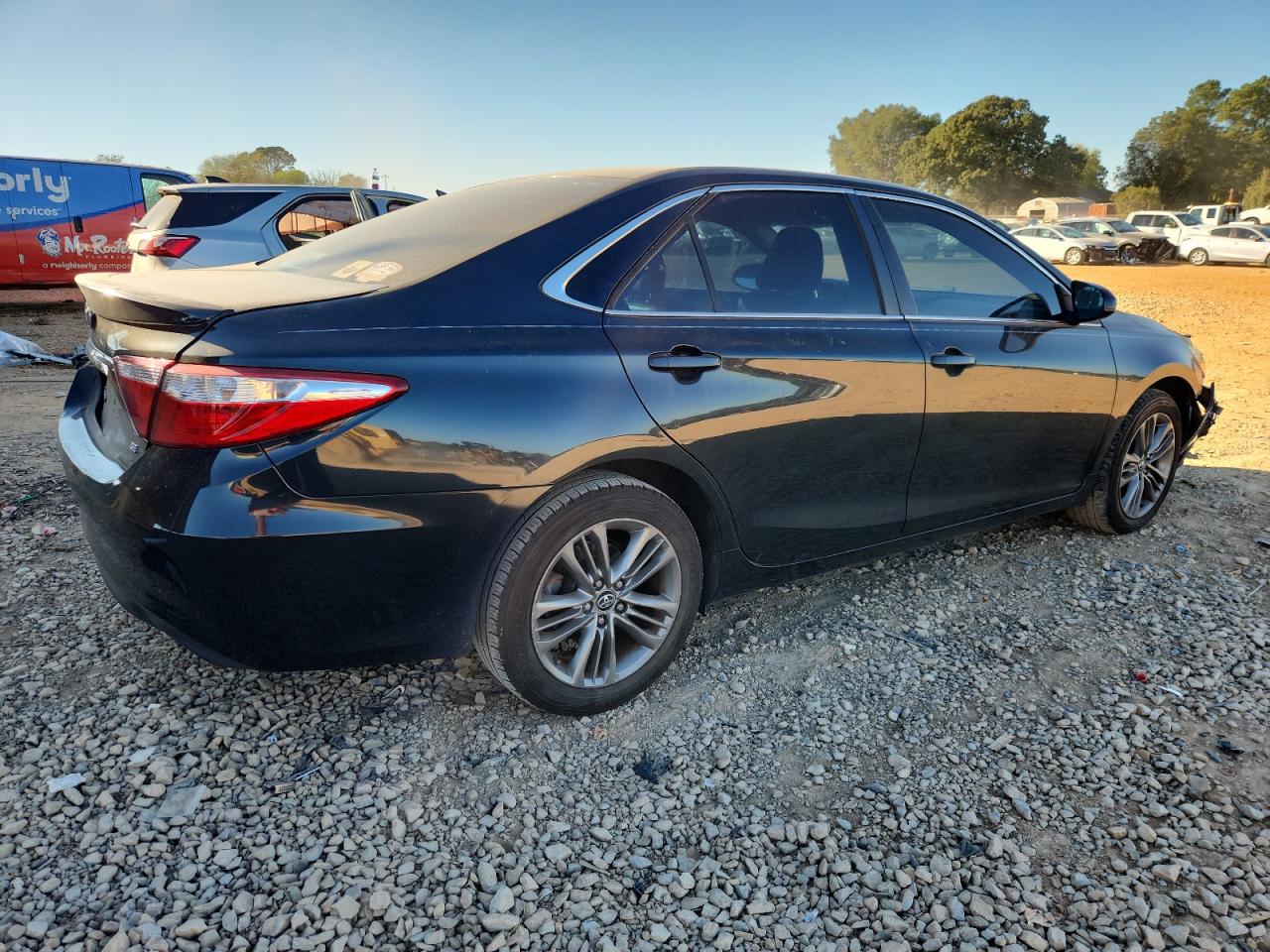 TOYOTA CAMRY LE