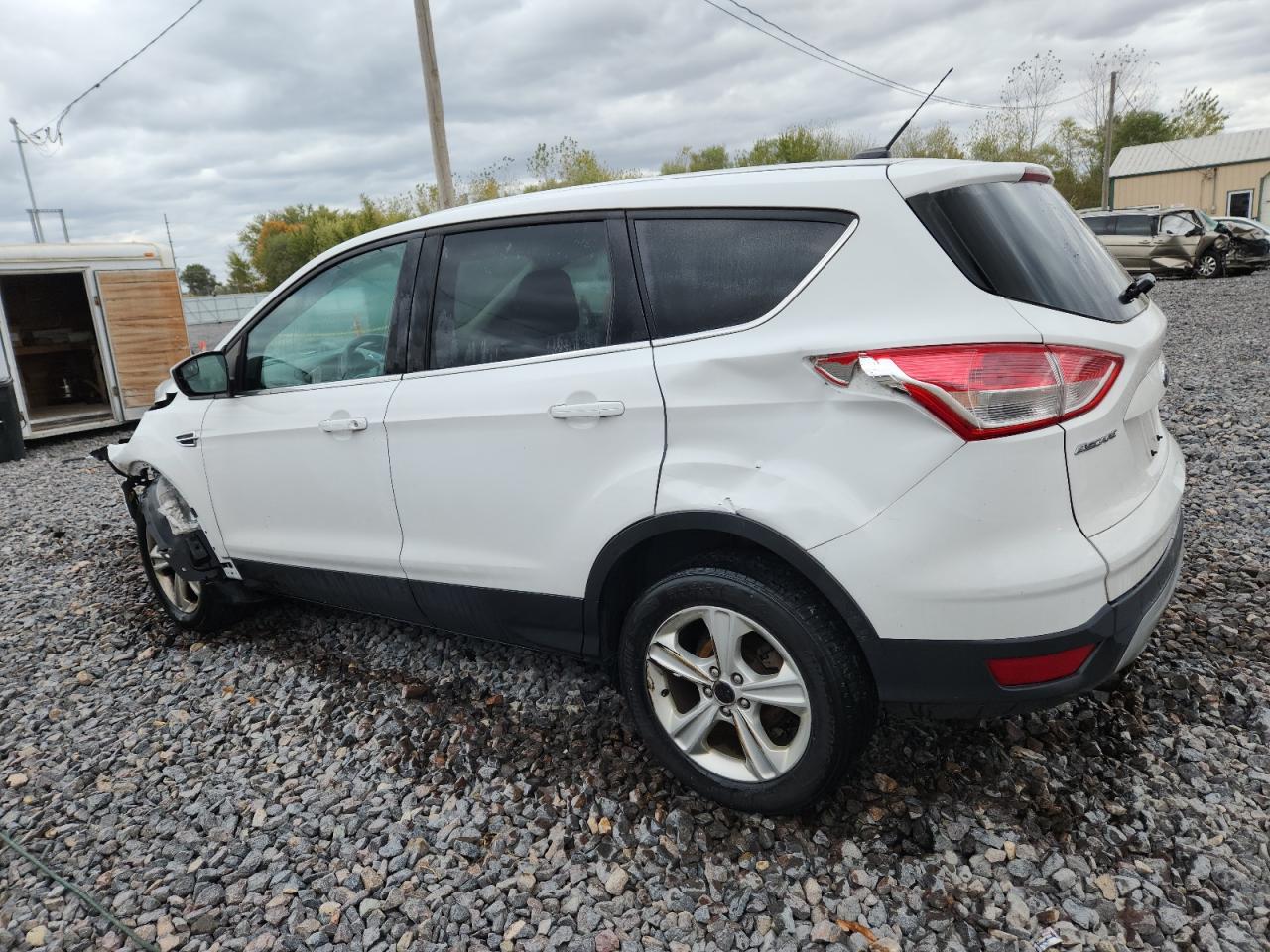 FORD ESCAPE SE