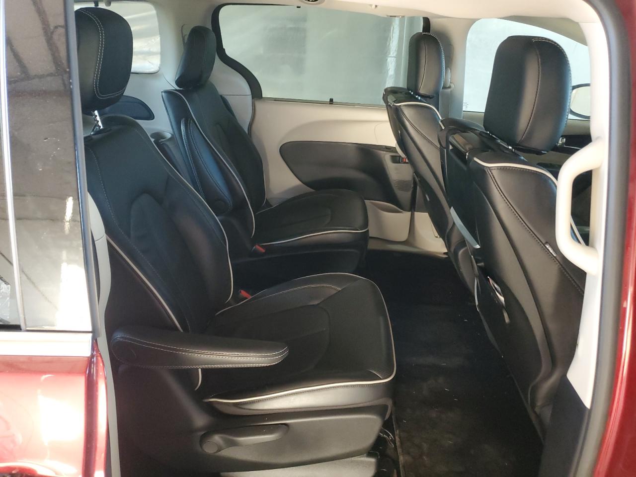 CHRYSLER PACIFICA HYBRID LIMITED