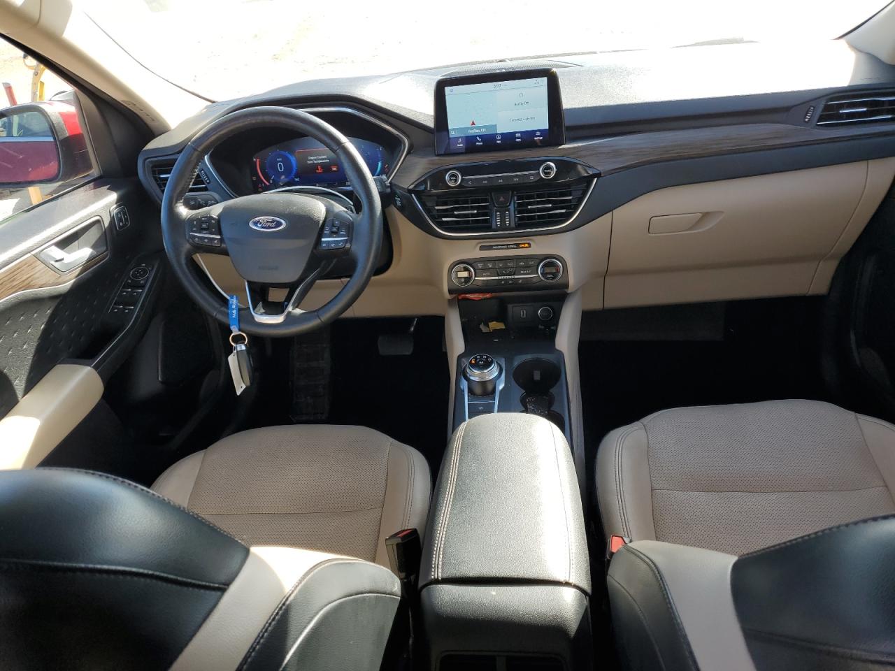 FORD ESCAPE TITANIUM