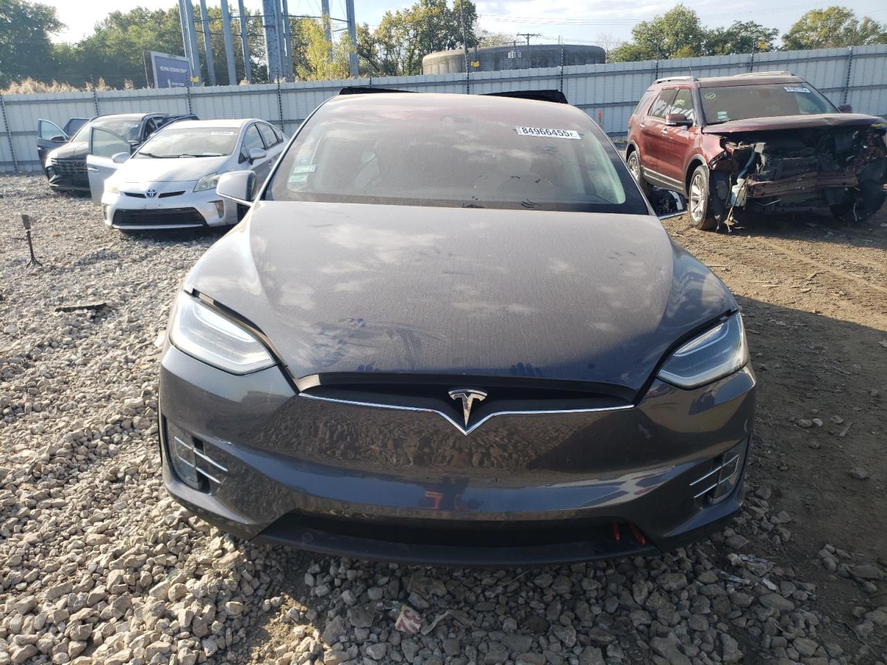 TESLA MODEL X