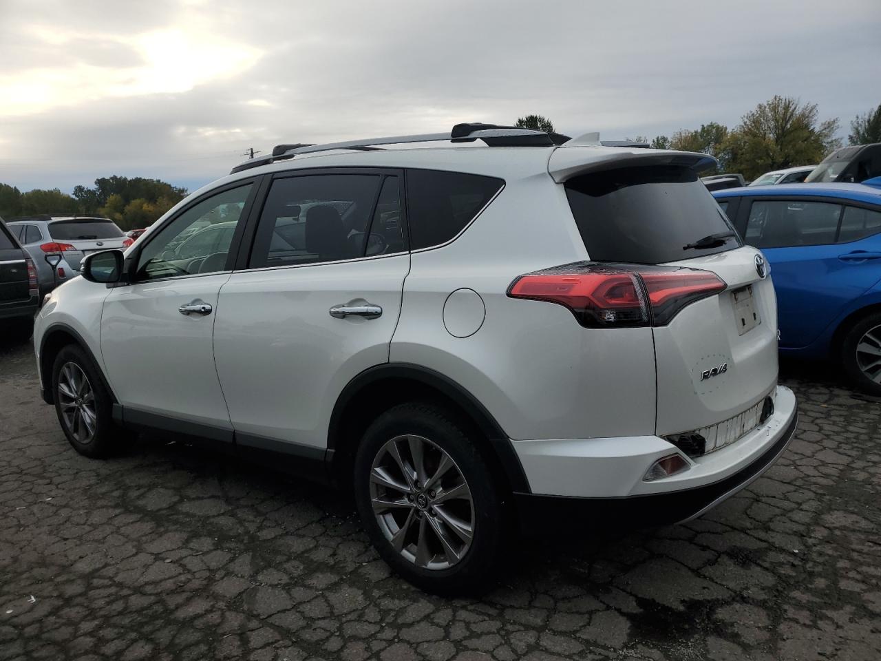TOYOTA RAV4 LIMITED