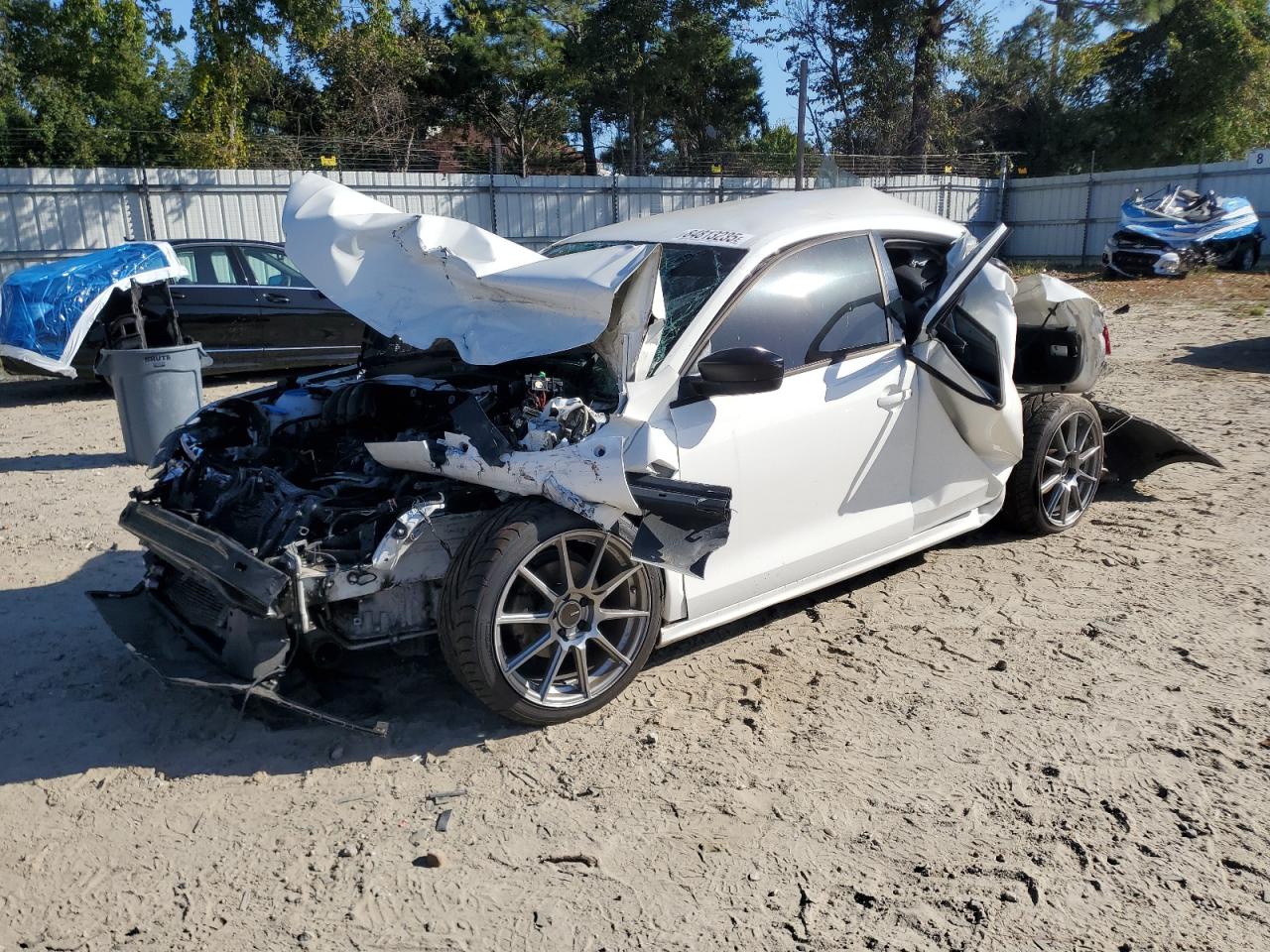 VOLKSWAGEN JETTA BASE