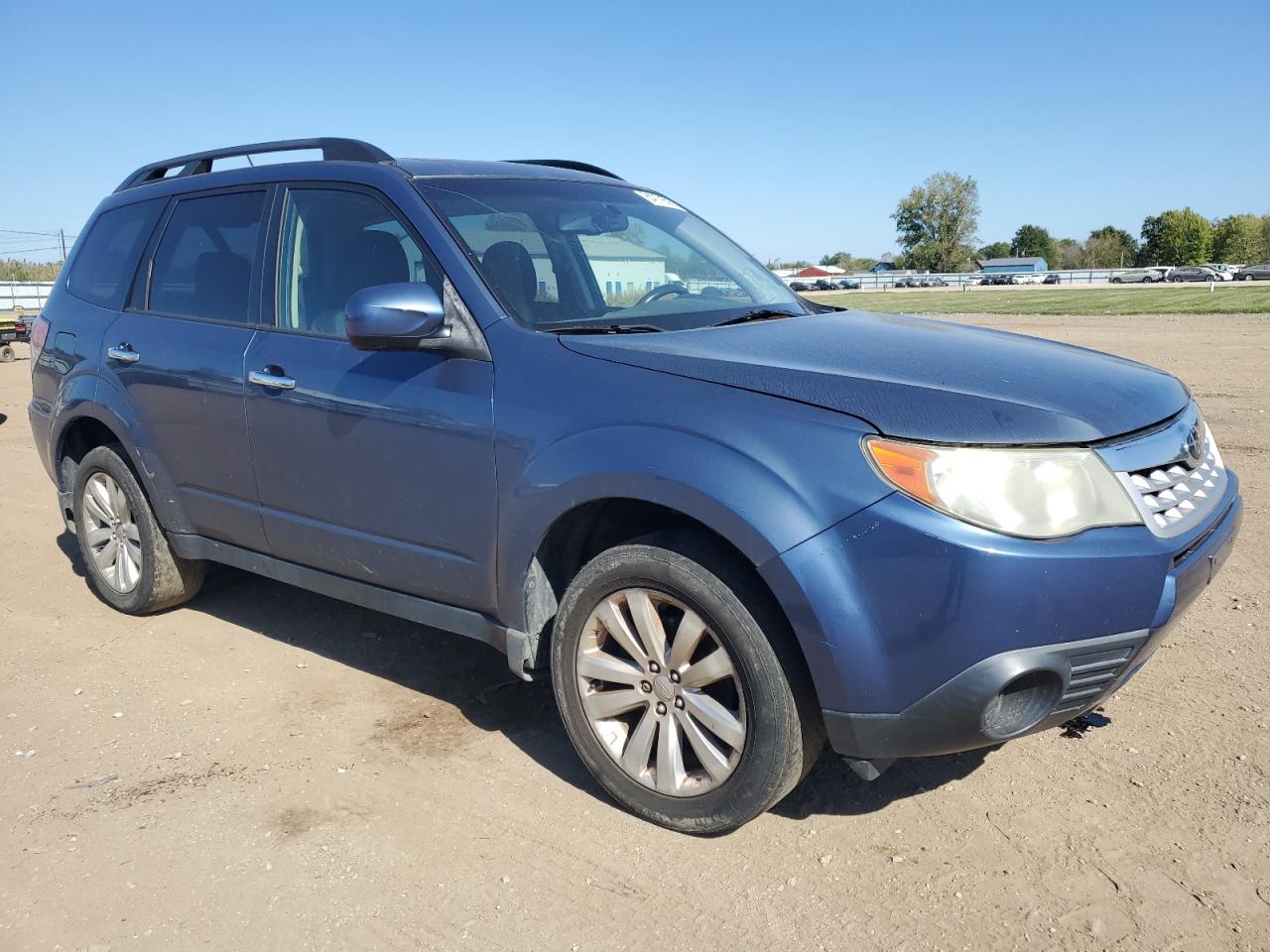 Lot #3264467477 2012 SUBA FORESTER 2.5X PREMIUM