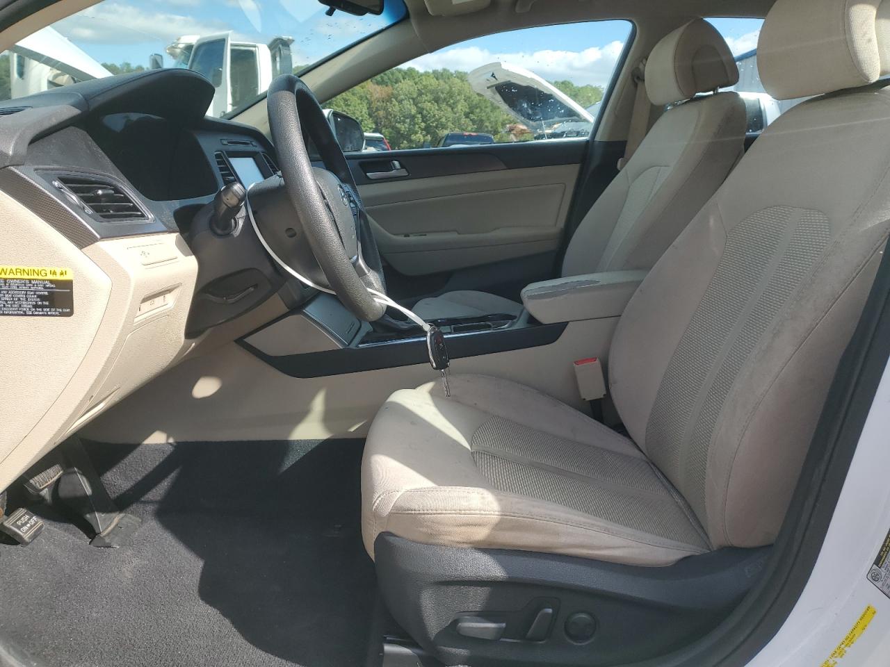 HYUNDAI SONATA SPORT