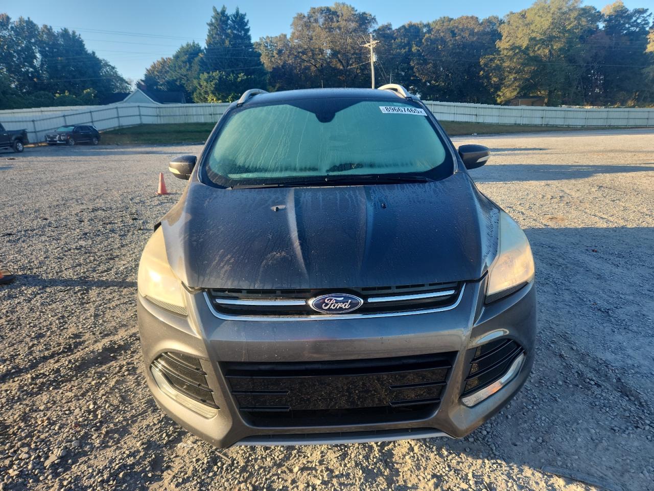 FORD ESCAPE TITANIUM