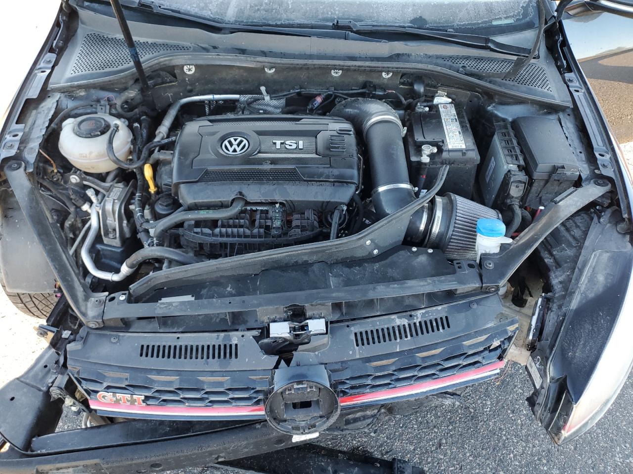 VOLKSWAGEN GOLF GTI S