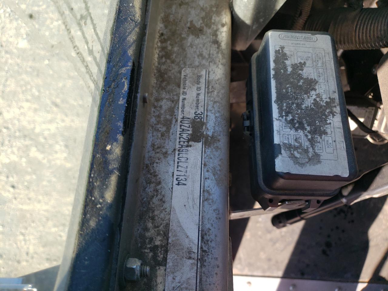 Lot #3317024104 2020 FREIGHTLINER CHASSIS M