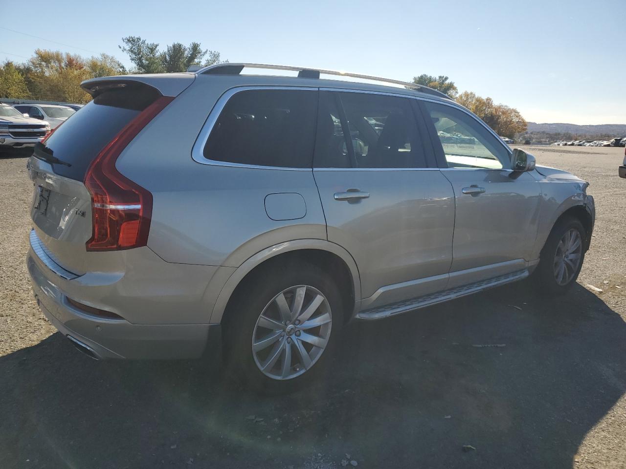 VOLVO XC90 T6