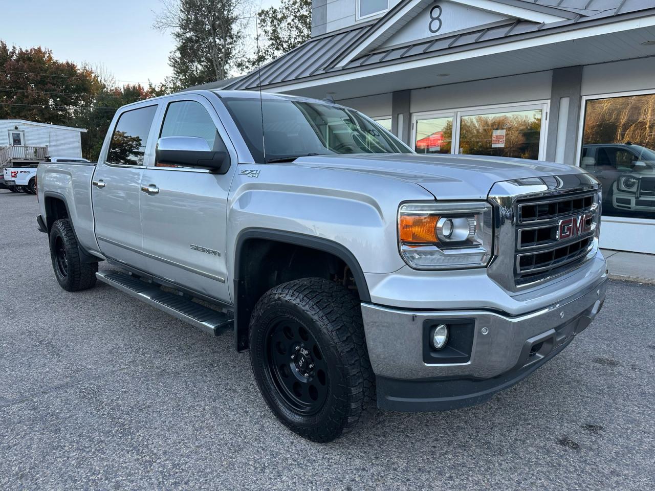 GMC SIERRA K1500 SLT