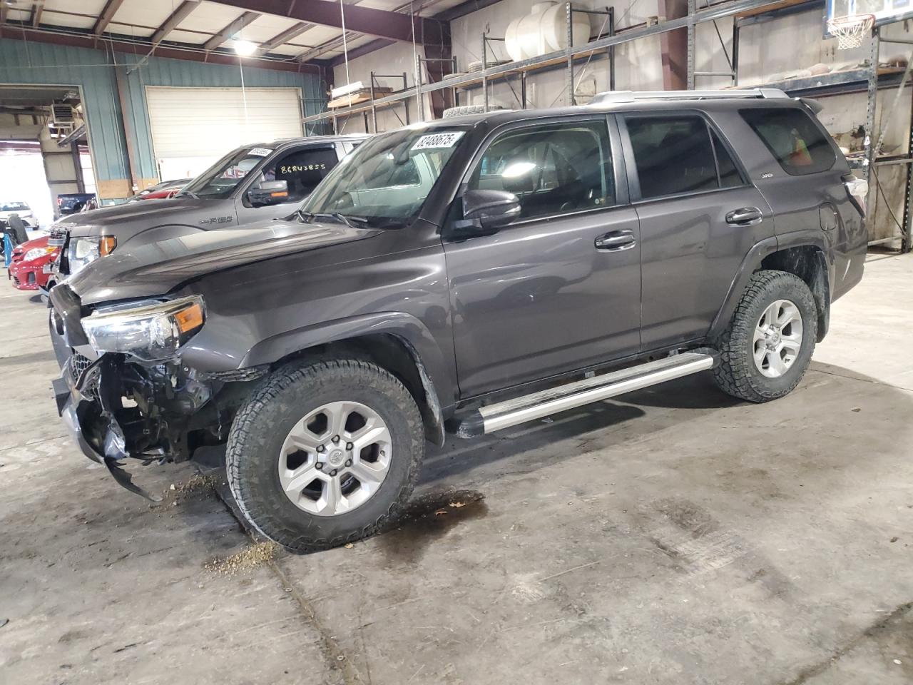 TOYOTA 4RUNNER SR5