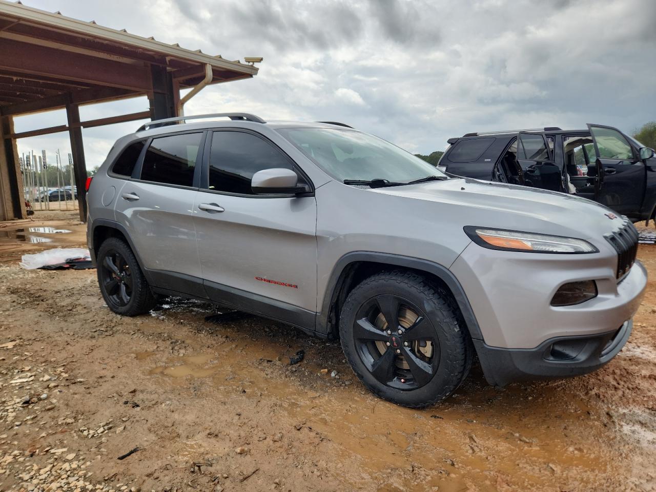 JEEP GRAND CHEROKEE LATITUDE