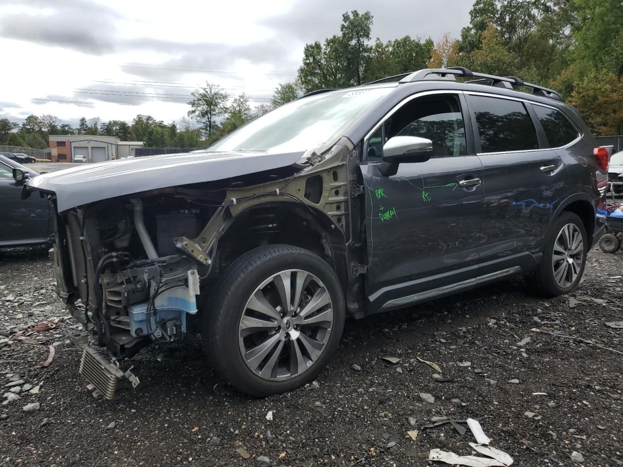  Salvage Subaru Ascent