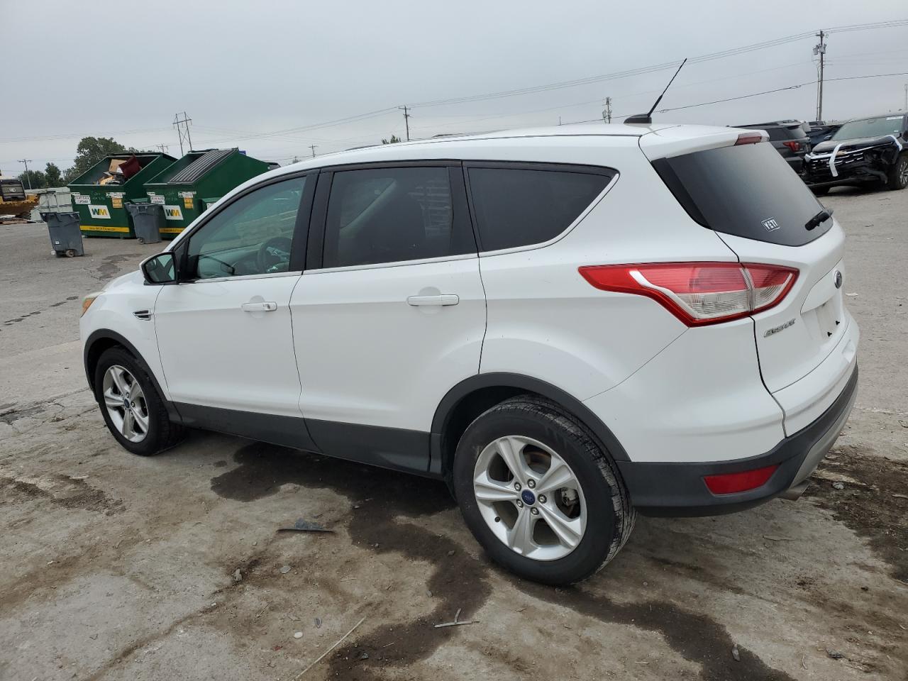 FORD ESCAPE SE