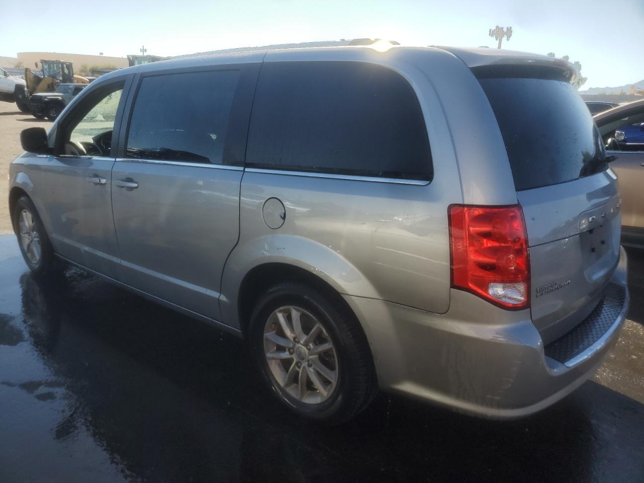 Lot #3311858187 2019 DODGE GRAND CARA