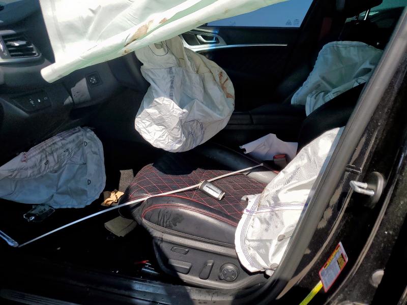 2022 GENESIS G70 BASE - KMTG54TE0NU100955