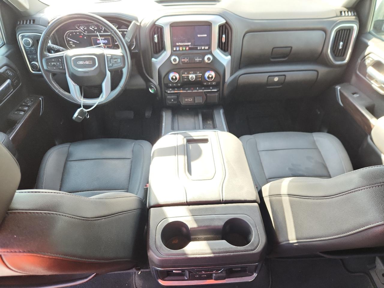 GMC SIERRA K1500 SLT