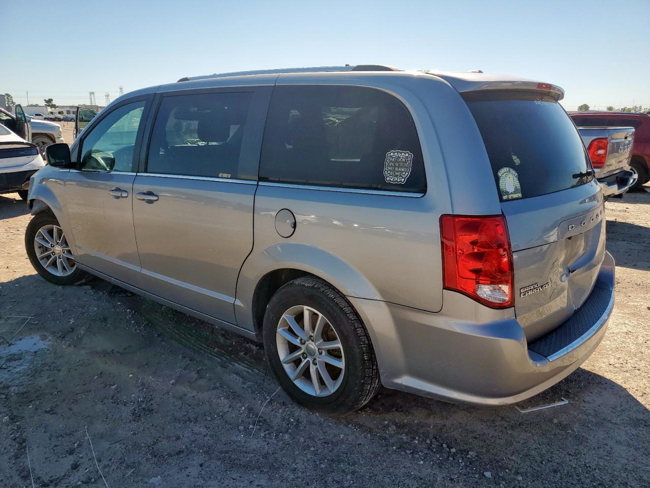 DODGE GRAND CARAVAN SXT