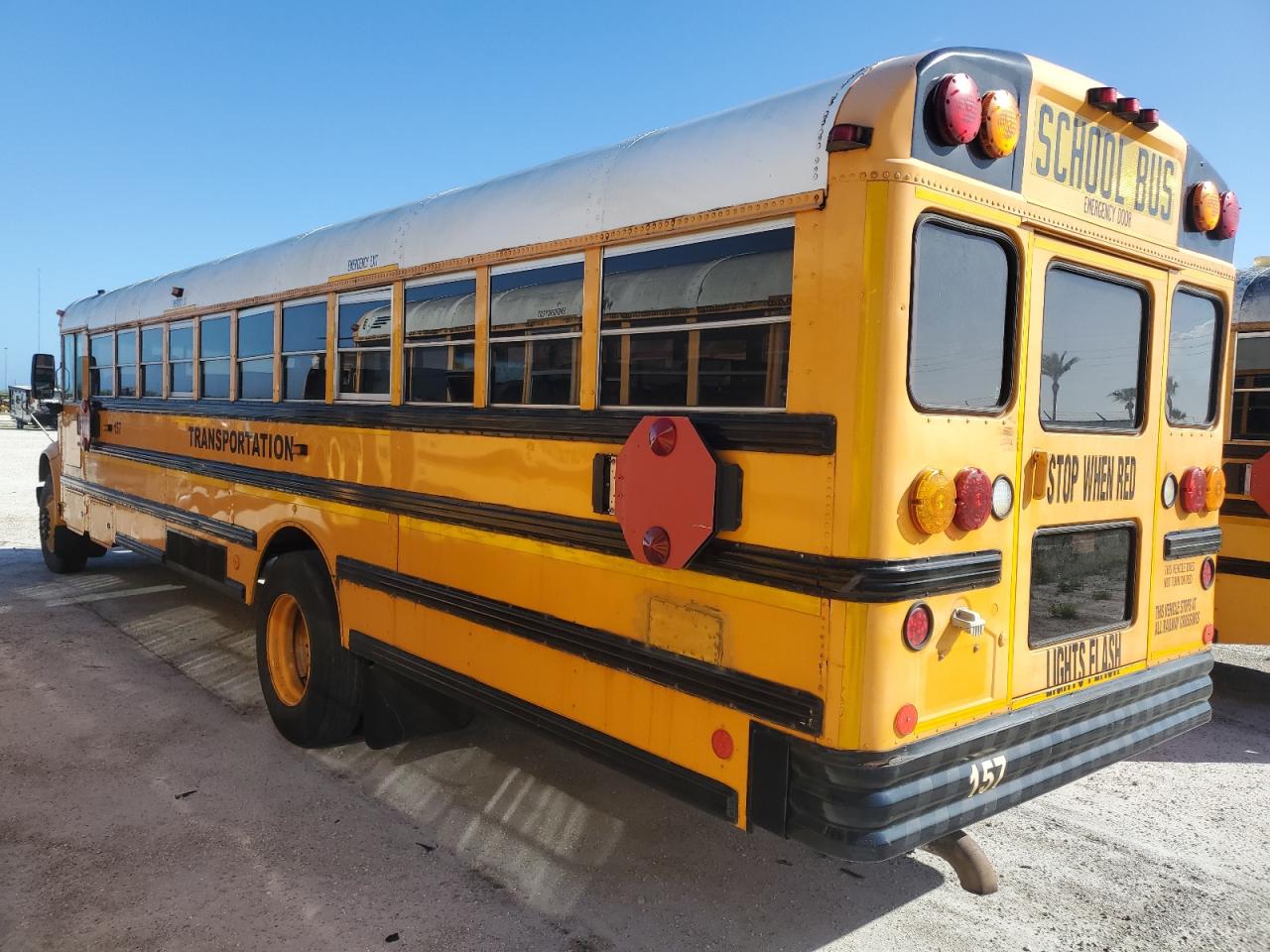 Lot #3273851177 2004 IC CORPORATION CE SERIES SCHOOL