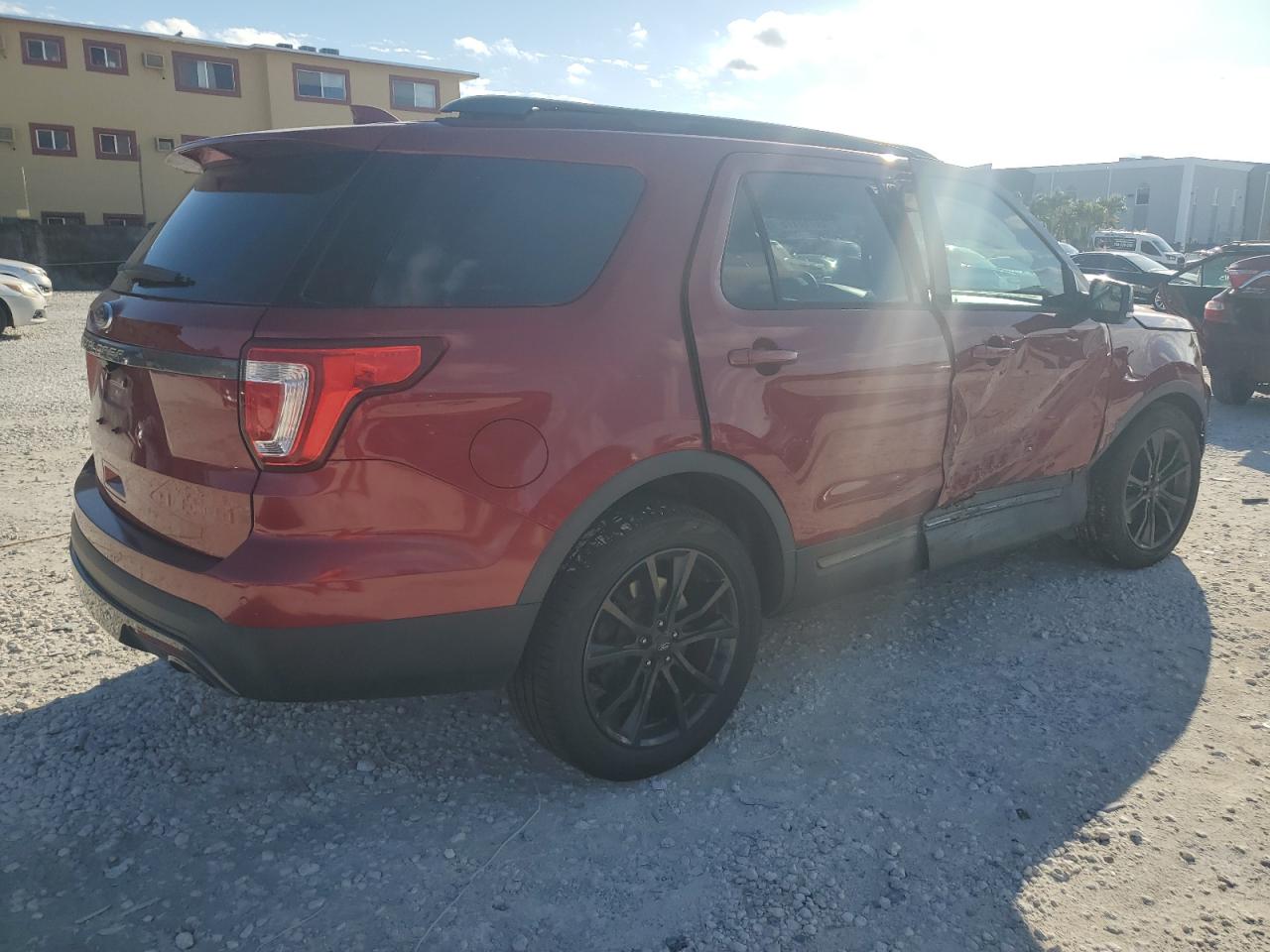 FORD EXPLORER XLT