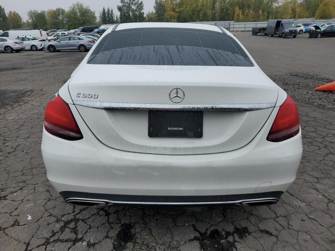 MERCEDES-BENZ C-CLASS 300