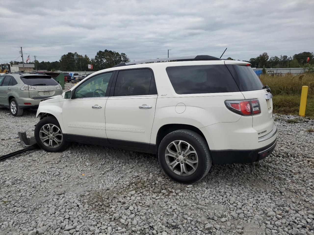 GMC ACADIA SLT-1