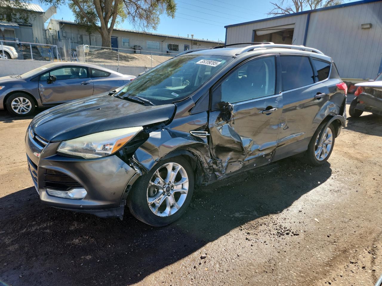 FORD ESCAPE TITANIUM