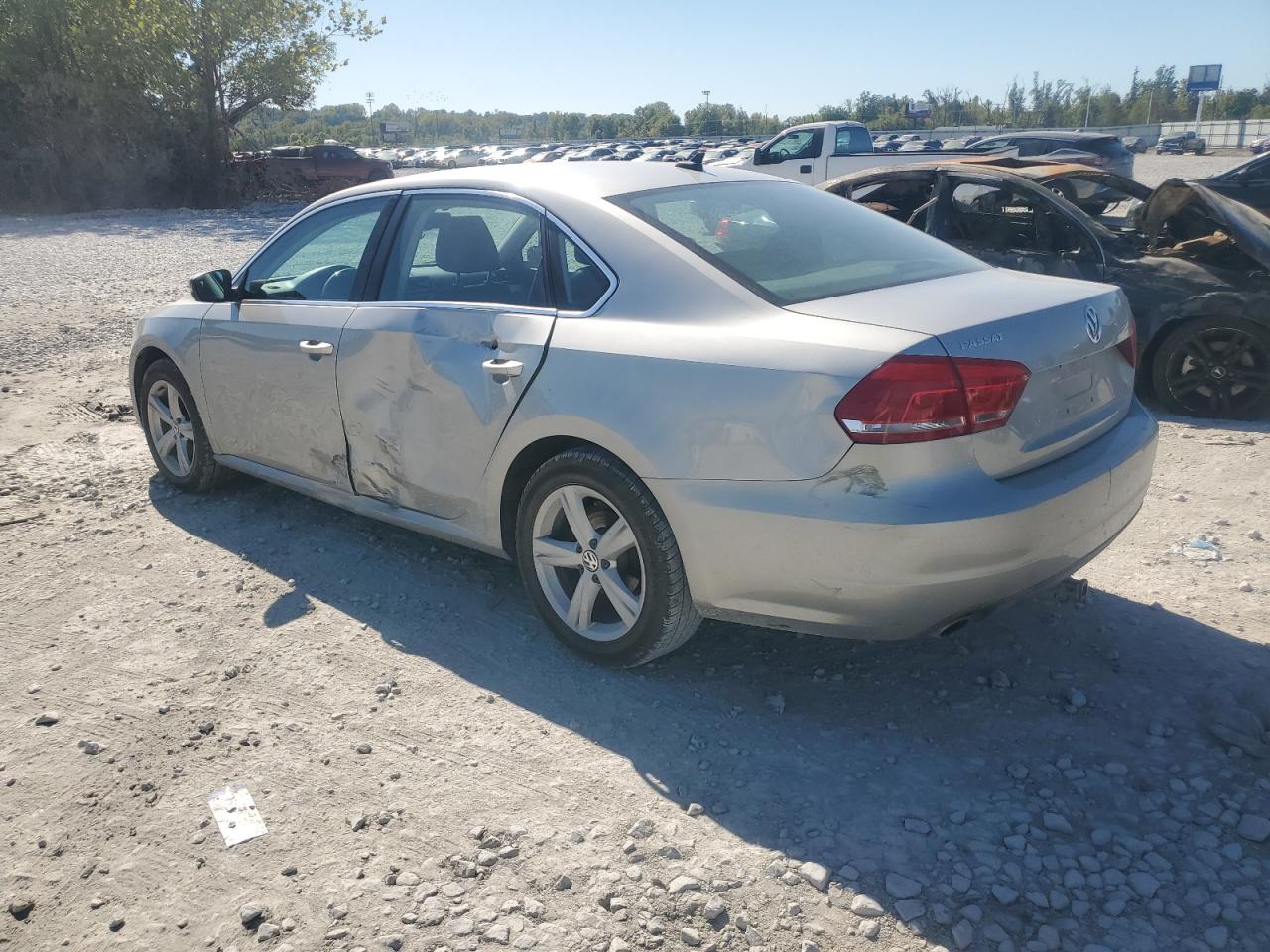 VOLKSWAGEN PASSAT SE